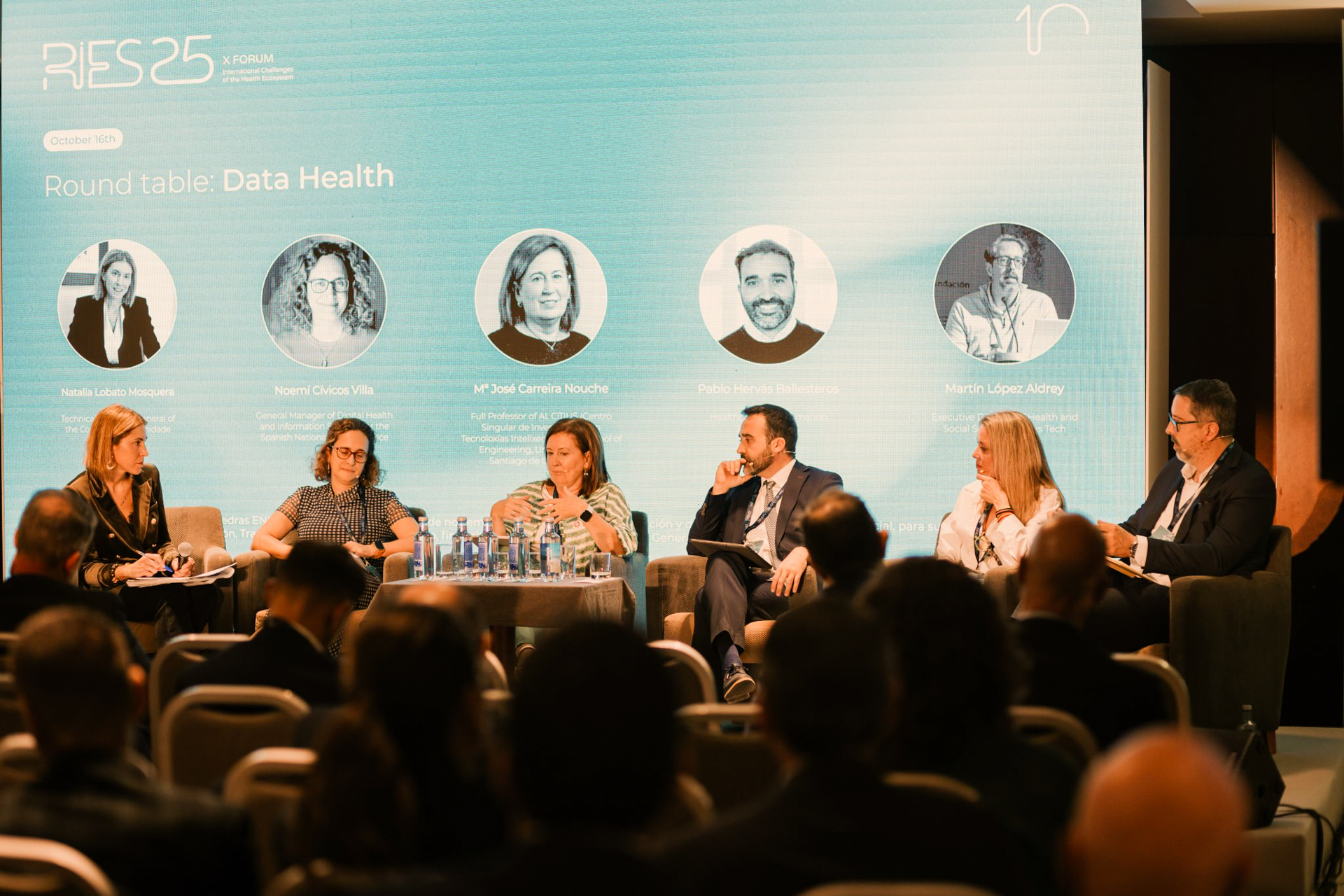 Martín López, executive director of Health & Social Care de Plexus Tech, participó en la mesa redonda "La salud de todos" mostrando nuestra visión sobre el cambio en los sistemas asistenciales.