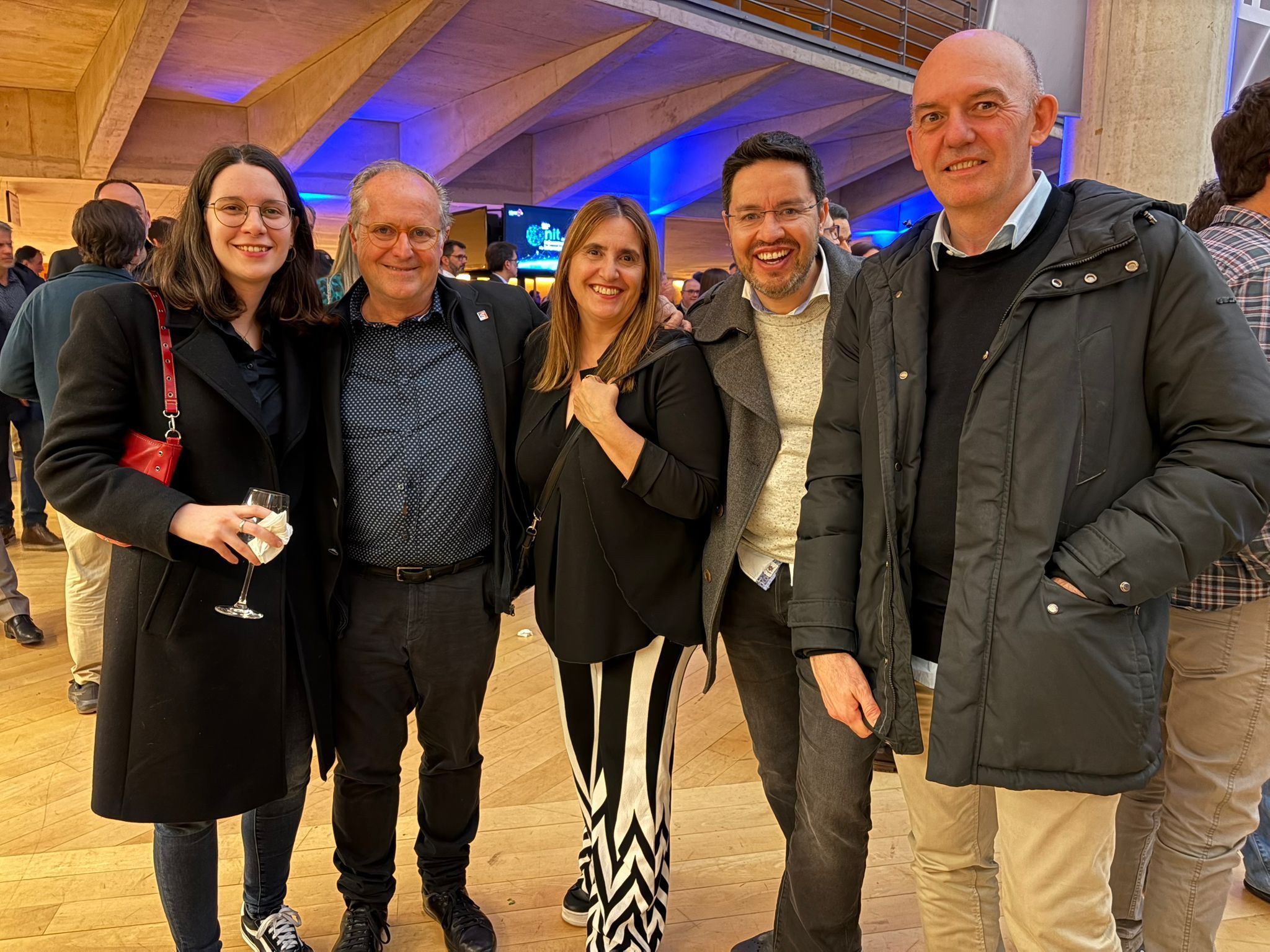 Equipo de Plexus Tech e ItechGrup by Plexus, con Pere Martínez en el centro, presente en el evento estrella del ecosistema TIC en Cataluña.