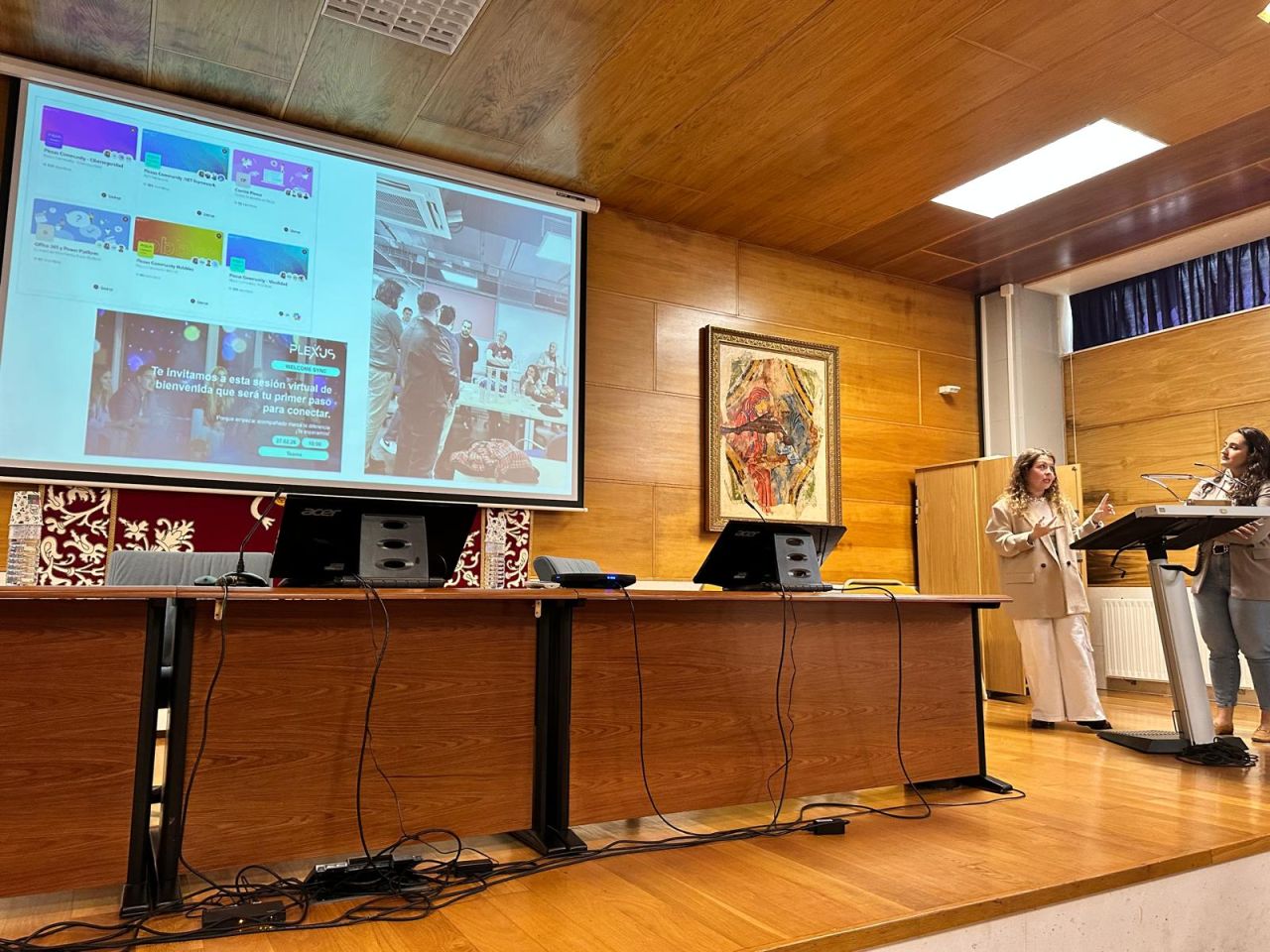El evento, celebrado el viernes 10 de abril, tuvo lugar en la Facultad de Relaciones Laborales.