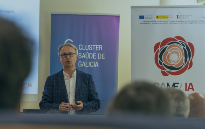 José Manuel Chao, socio-director de Plexus Tech, participó en estas jornadas sobre IA en salud exponiendo el papel que desempeña la inteligencia artificial y la genómica para evolucionar hacia una medicina más personalizada.