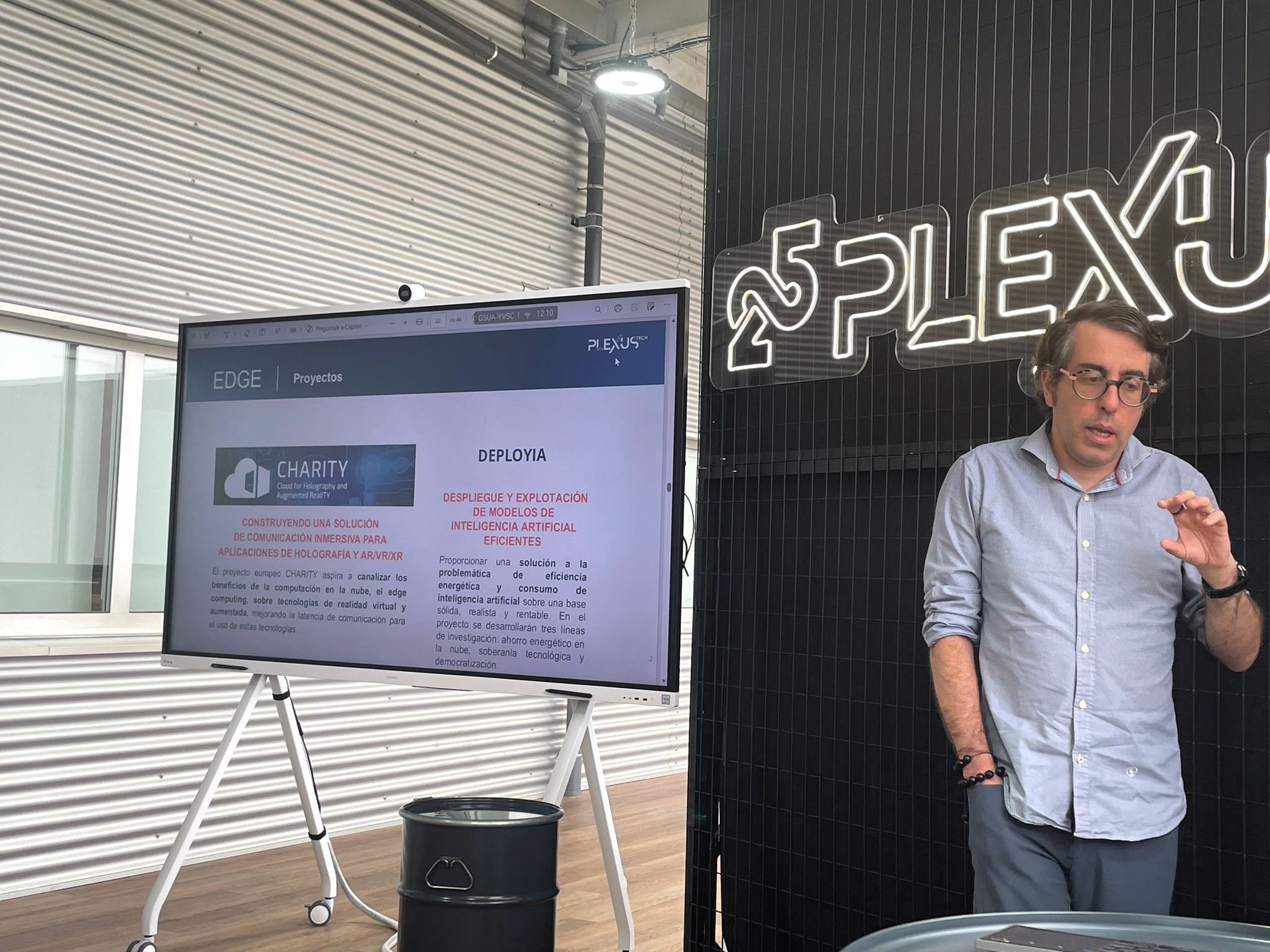 Yago González, director de Innovación, presentó algunos de nuestros proyectos de innovación.